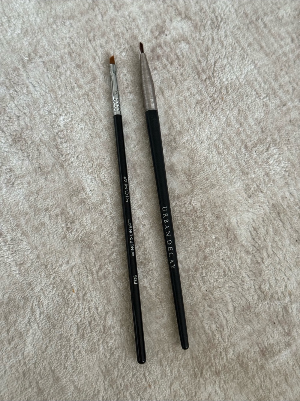 Sigma & Urban Decay Black Eyeliner and Precision Brush Set